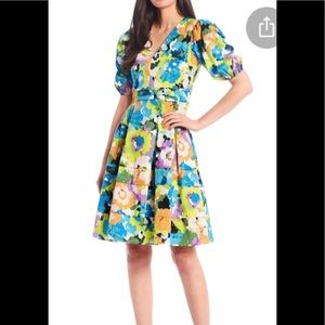 Donna Morgan,Pleated Short Puff Sleeve Floral Print Stretch Cotton Poplin Fit